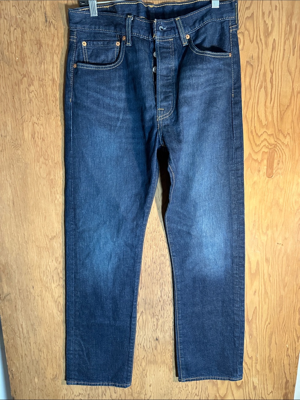 Classic Men's Dark Blue Straight-Leg Jeans